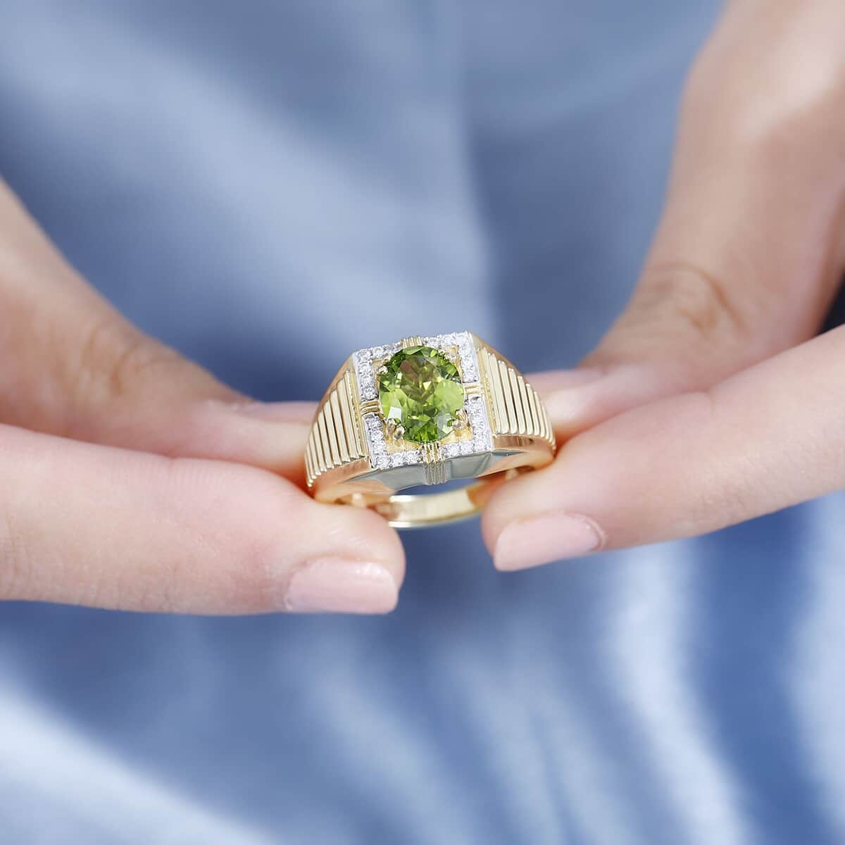 Peridot and Moissanite Men's Ring in 18K Vermeil Yellow Gold Over Sterling Silver (Size 12.0) 3.15 ctw image number 2