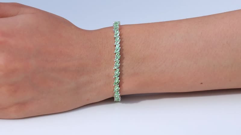 Brazilian Mint Garnet Leaf Bracelet in Rhodium Over Sterling Silver (6.50 In) 6.20 ctw