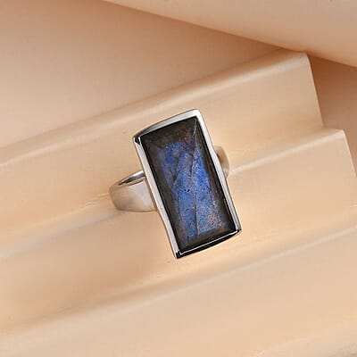 Malagasy Labradorite 11.20 ctw Ring In Stainless Steel (Size 9.0)