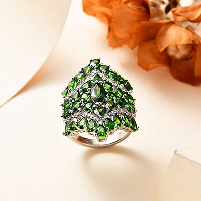 Chrome Diopside and White Zircon 6.65 ctw Crown Prestige Ring in Platinum Over Sterling Silver (Size 6.0)