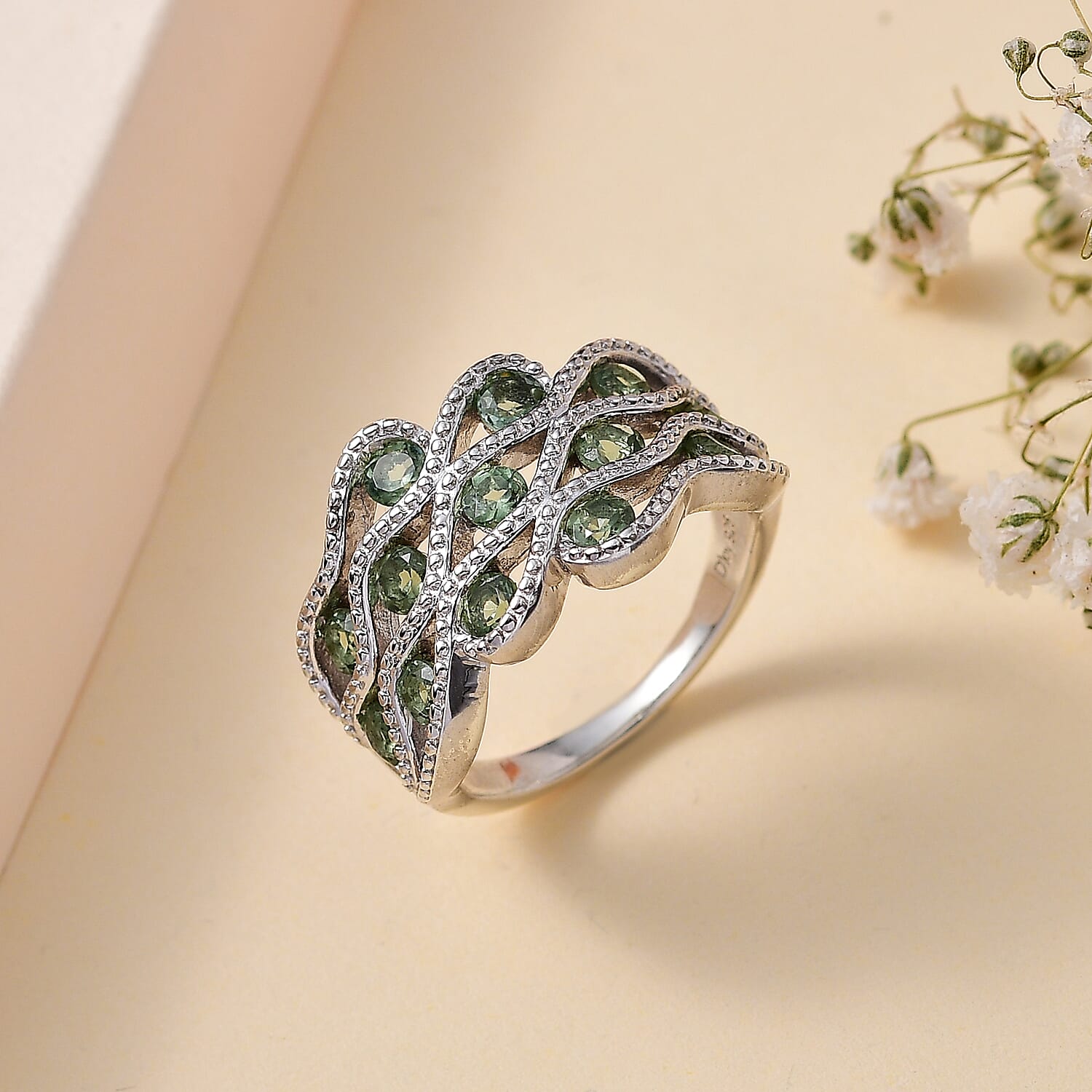 Andranomaro Green Apatite Hills Fog Ring in Rhodium Over Sterling Silver (Size 5.0) 1.60 ctw
