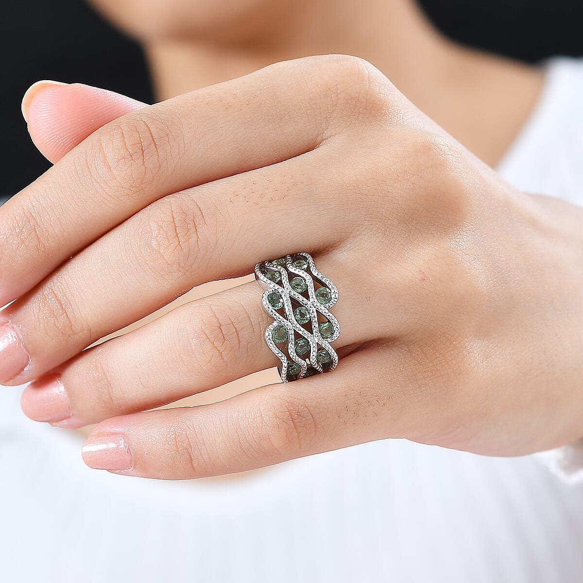 Andranomaro Green Apatite Hills Fog Ring in Rhodium Over Sterling Silver (Size 8.0) 1.60 ctw image number 2