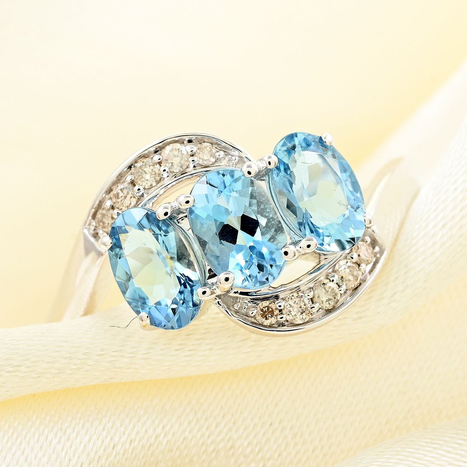 9 - Product card gallery slide 2 (10145515176219)