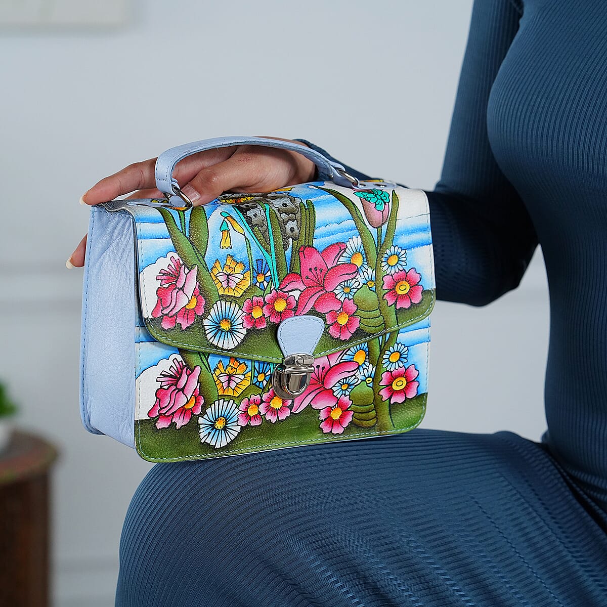 Sukriti White Floral Hand Painted Genuine Leather Crossbody Bag With Adjustable Strap image number 2