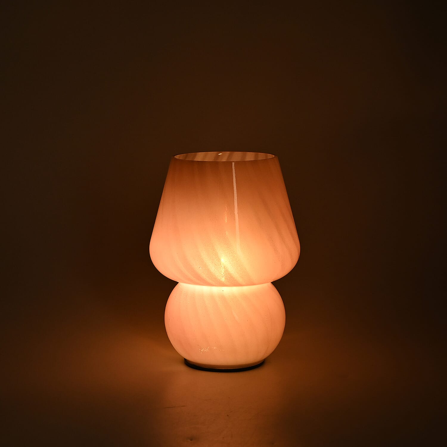Red Mushroom-shaped Glass Table Lamp (2xAAA Not Included)