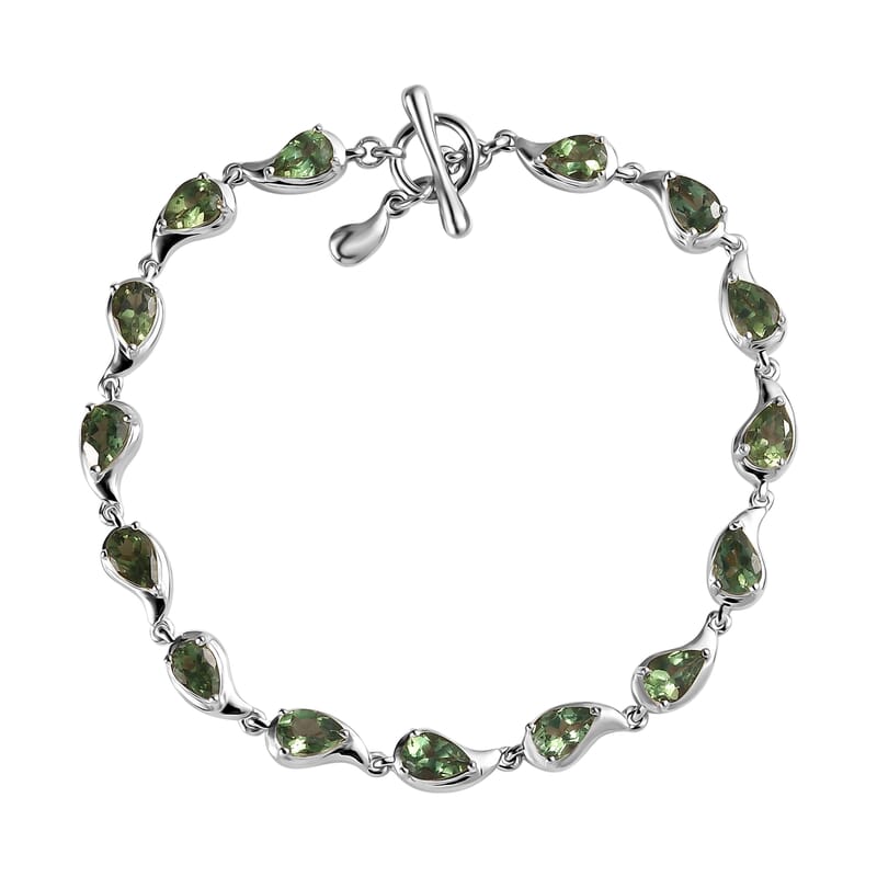 D'Joy Andranomaro Green Apatite Raindrop Bracelet in Rhodium Over Sterling Silver (7.25 In) 7.25 ctw