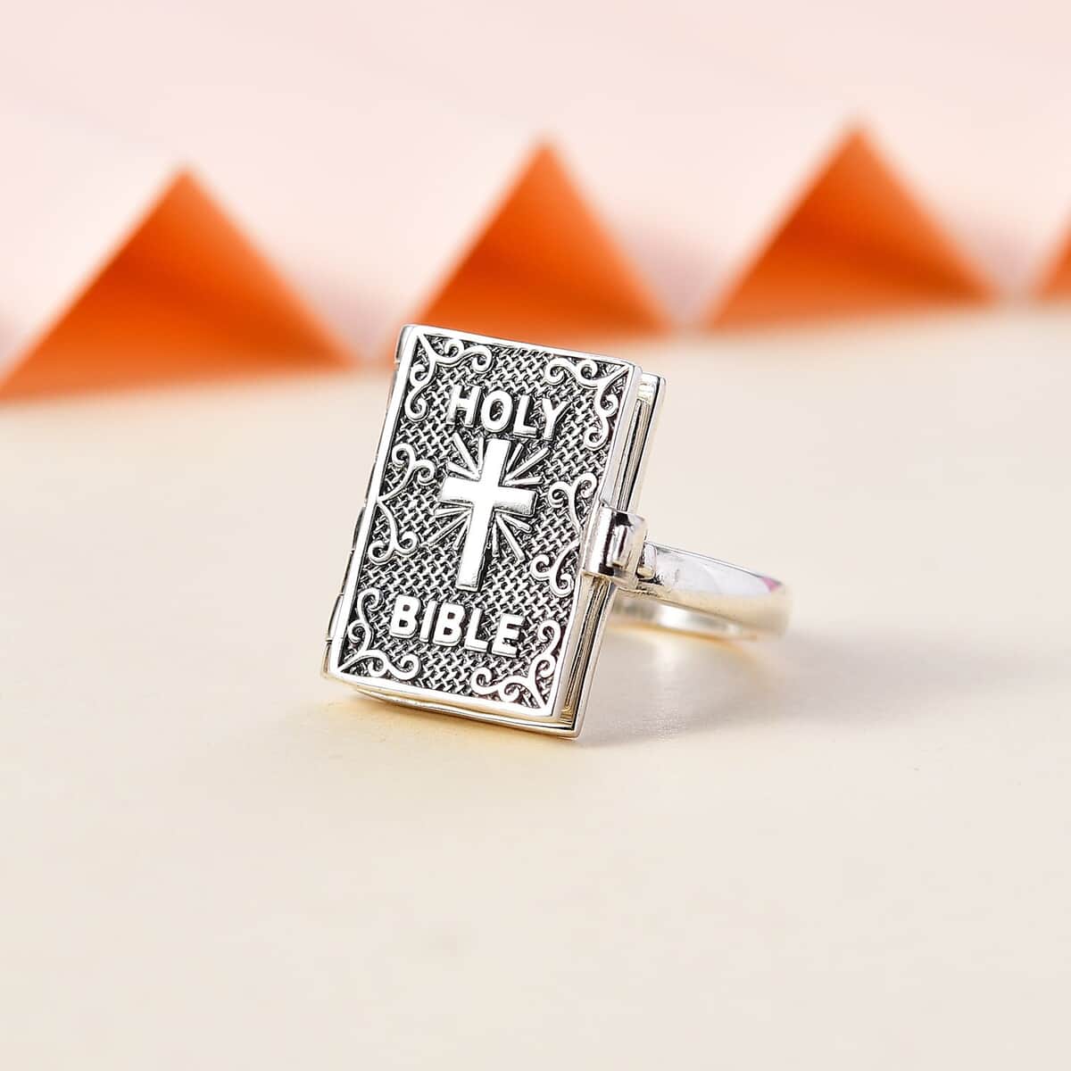 Sterling Silver Holy Cross Bible Ring (Size 5.0) 7.50 Grams image number 1