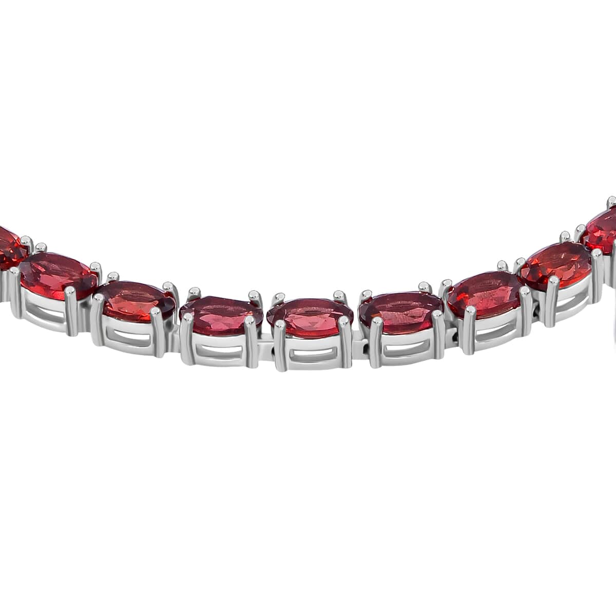 Tanzanian Wine Garnet and Thai Black Spinel 15.60 ctw Double Leopard Head Bracelet in Rhodium Over Sterling Silver (8.00 In) image number 3