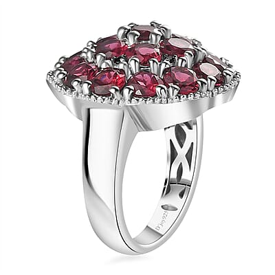 Orissa Rhodolite Garnet and Thai Black Spinel Mums Flower Ring in Rhodium Over Sterling Silver (Size 5.0) 4.65 ctw