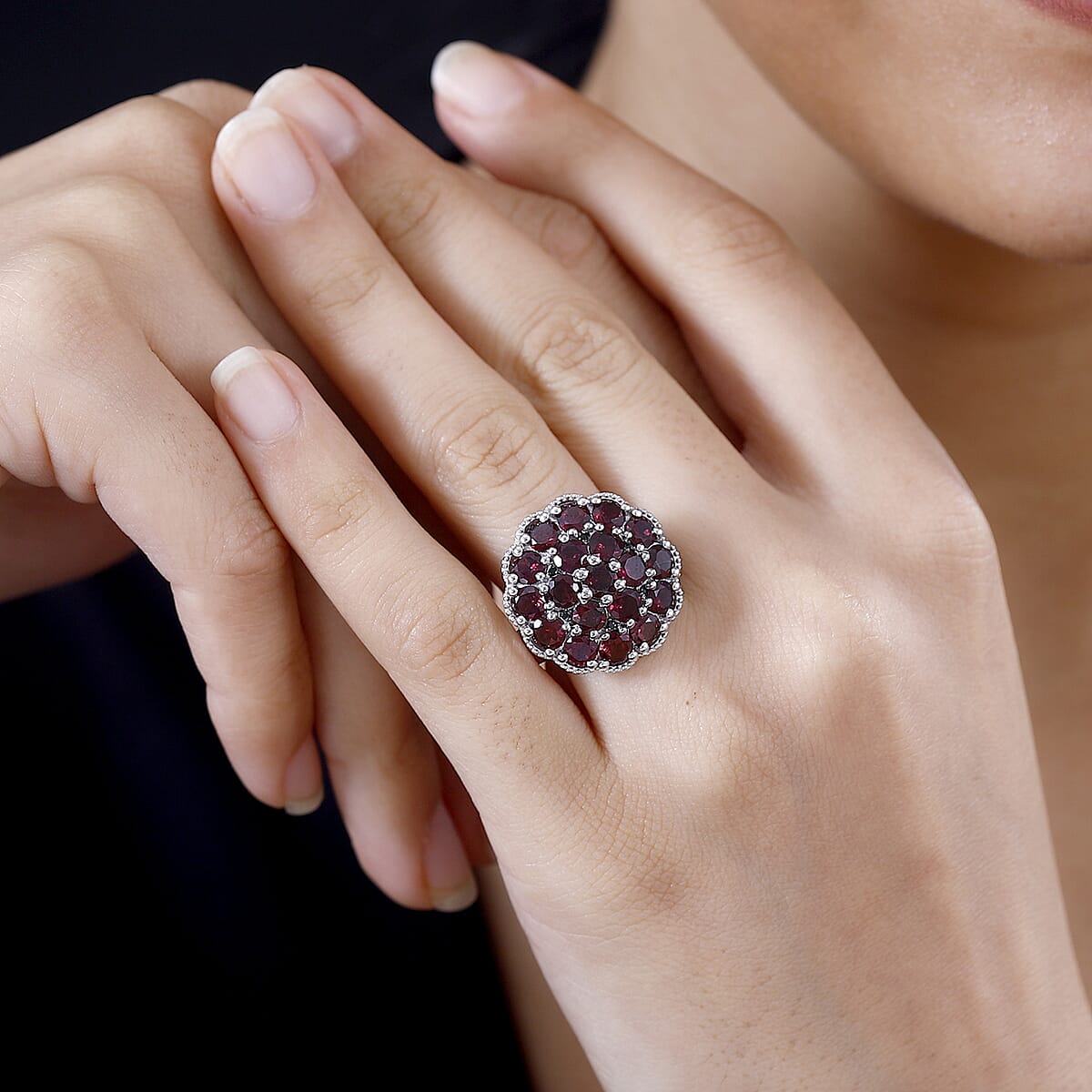 Orissa Rhodolite Garnet and Thai Black Spinel Mums Flower Ring in Rhodium Over Sterling Silver (Size 6.0) 6.10 ctw image number 2
