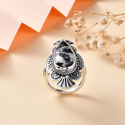 Artisan Crafted White Buffalo 8.25 ctw Ring in Black Oxidized Sterling Silver (Size 6.0)