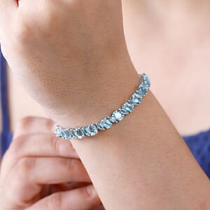 Natural Green Apatite 14.75 ctw Sea Waves Bracelet in Rhodium Over Sterling Silver (7.25 In)