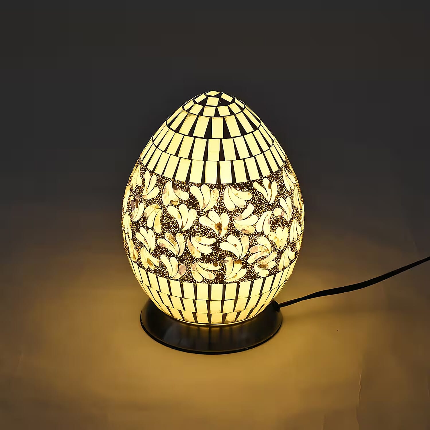 Mosaic Glass Egg Lamp Holder with 1.6M Wire (7.6x7.6x10.4) (Voltage 110V, 40W, E26, Without Bulb)