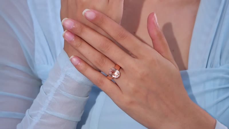 Morganique Quartz Solitaire Ring in 18K Vermeil RG Over Sterling Silver (Size 6.0) 5.85 ctw