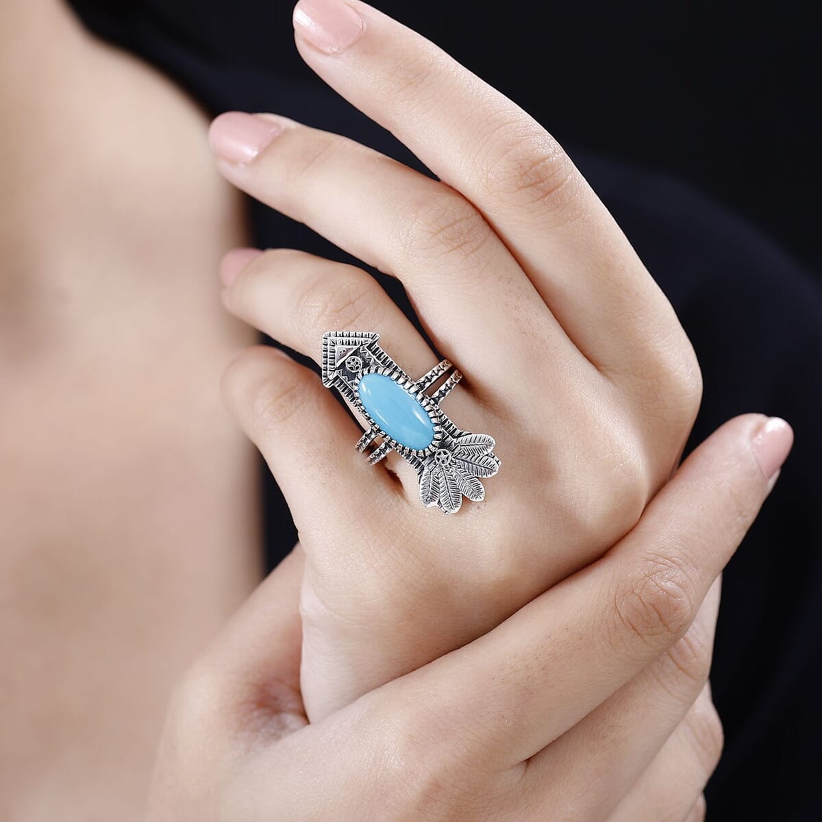 Artisan Crafted Sleeping Beauty Turquoise Arrow Ring in Sterling Silver (Size 8.0) 4.40 ctw image number 2