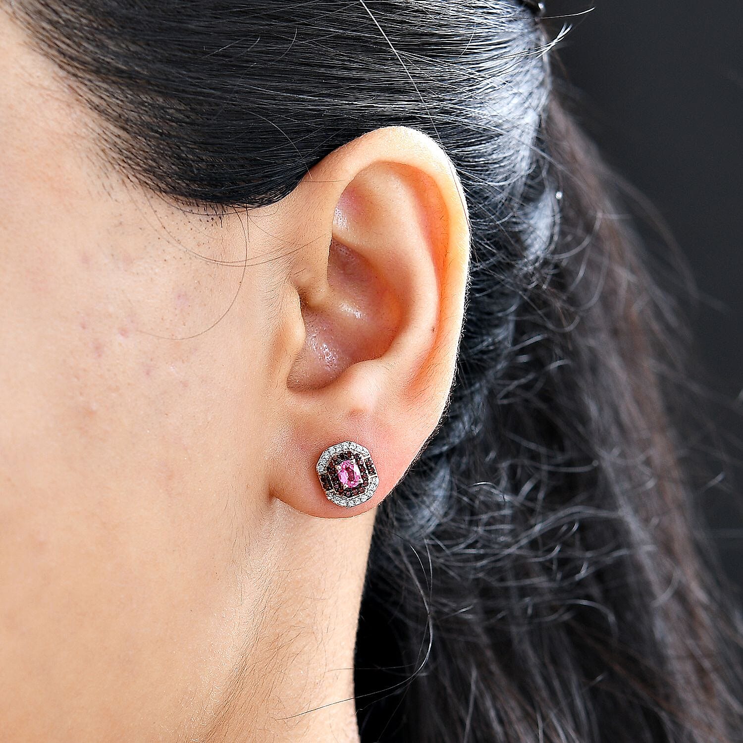 Default Title - Product card gallery slide 3 (10145515929883)