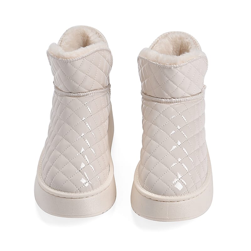 Cream Women's Sparkle Quilted Faux Leather Fur Lined Boots - Size 7