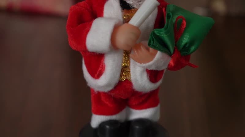 Santa Claus with Dancing and Singing (AAx3 Not Included)