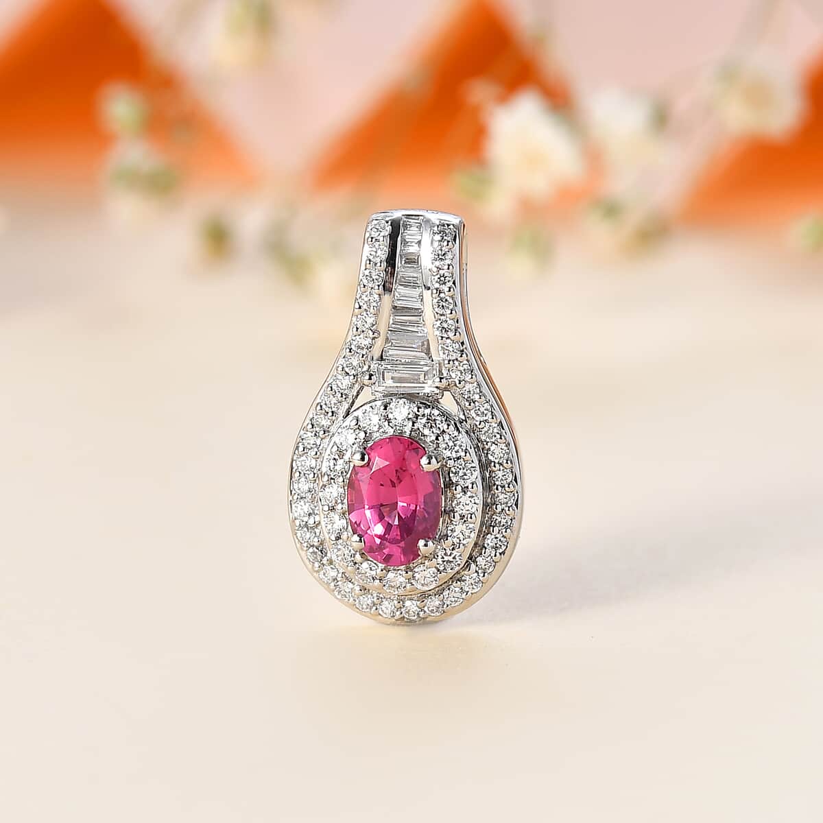 Rhapsody 950 Platinum AAAA Mahenge Spinel and E-F VS2 Diamond Pendant 1.10 ctw image number 1