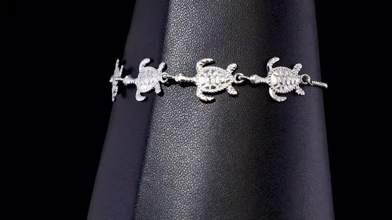 Turtle Bracelet in Platinum Bond & Stainless Steel (10.50 In)