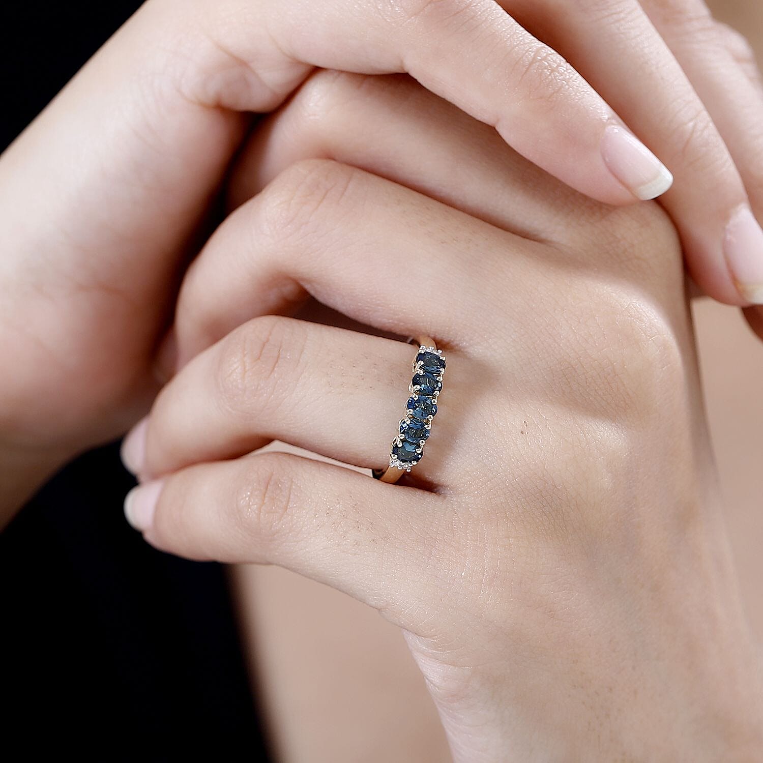 7 - Product card gallery slide 3 (10145449443611)