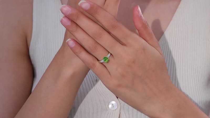 Luxoro 14K Green Gold AAA Natural Calabar Green Tourmaline, Diamond (G-H, I2) Ring (Size 10.0) 1.25 ctw
