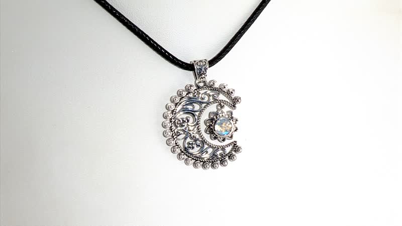 Moon Glow Moonstone Moon and Sun Pendant without Chain in Sterling Silver 0.80 ctw