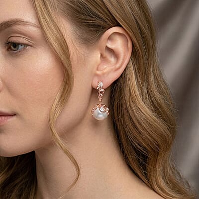 White Shell Pearl Earrings in Rosetone