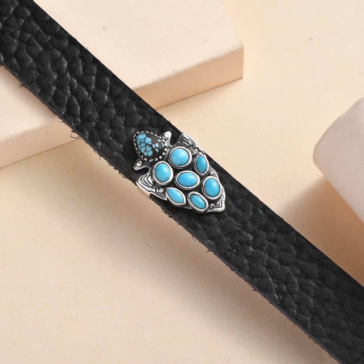 Artisan Crafted Sleeping Beauty Turquoise, Blue Moon Turquoise Arrow Head Bracelet in Leather Cord and Sterling Silver (6.50-8.0In) 1.75 ctw (Del. in 8-10 Days) image number 1