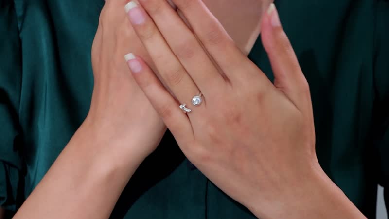 Simulated Diamond Bypass Ring in Sterling Silver (Size 10.0) 0.50 ctw