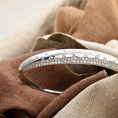 Clarte Sul Mare Collection Moissanite Bangle Bracelet in Platinum Over Sterling Silver (7.25 In) 1.20 ctw