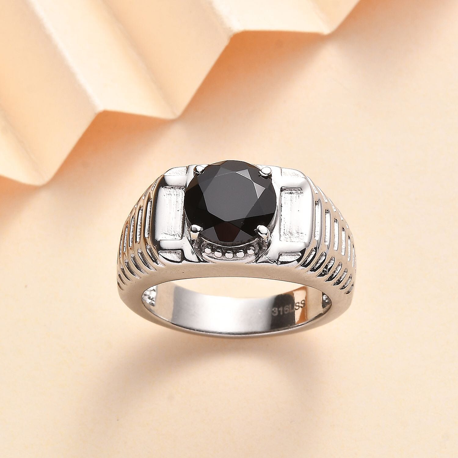 Thai Black Spinel 3.20 ctw Men's Ring in Stainless Steel (Size 11.0)
