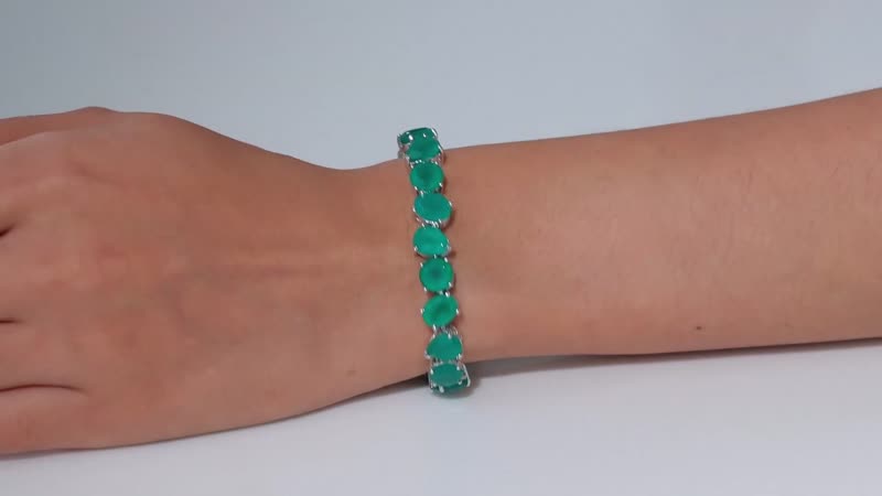 Karis Green Onyx 40.60 ctw Bracelet in Platinum Bond (7.25 In)