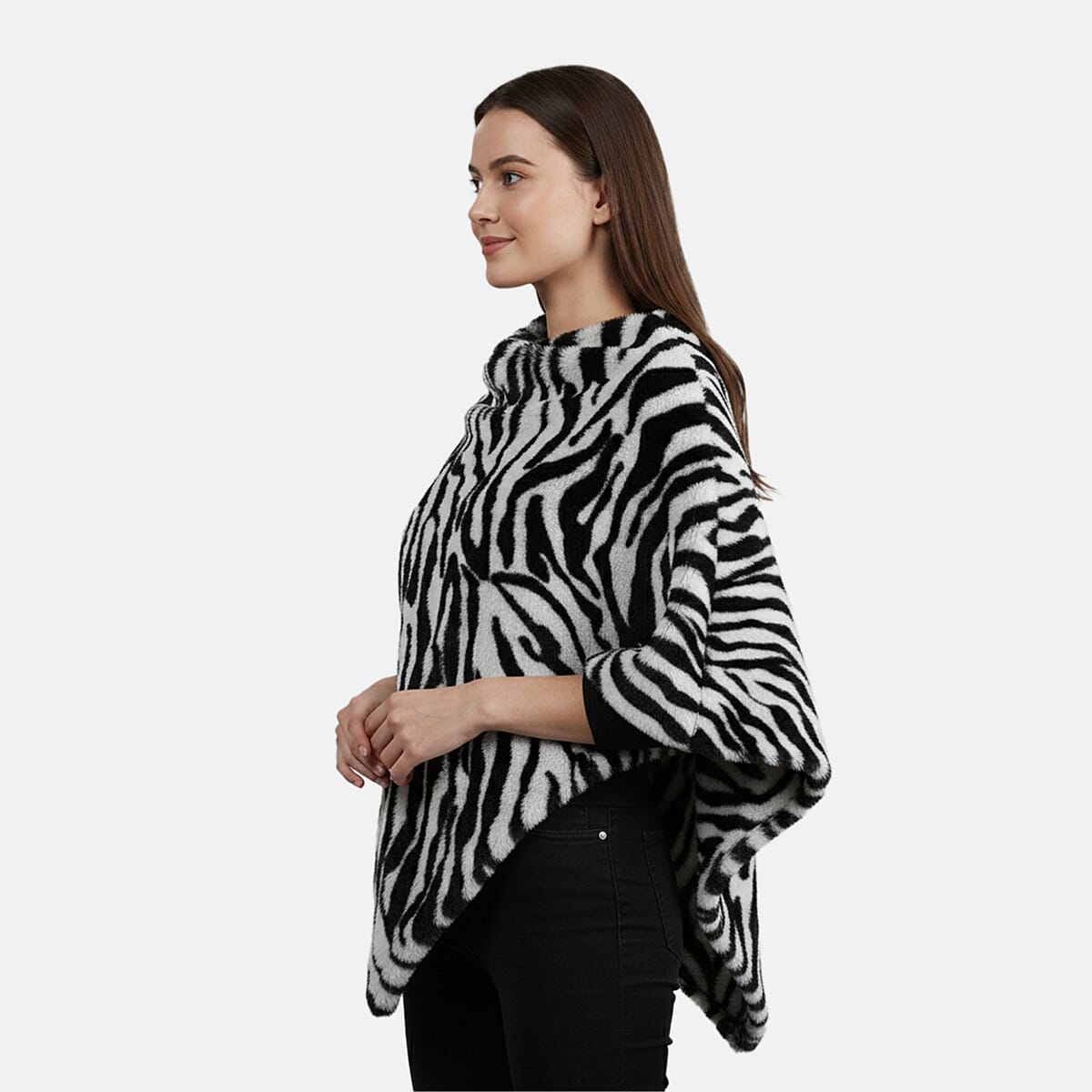 Black and White Tiger Print 100% Polyester Shawl (40.9"x32.6") image number 3