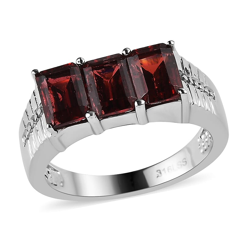 Mozambique Garnet 4.00 ctw 3 Stone Men's Ring in Stainless Steel (Size 10.0) 