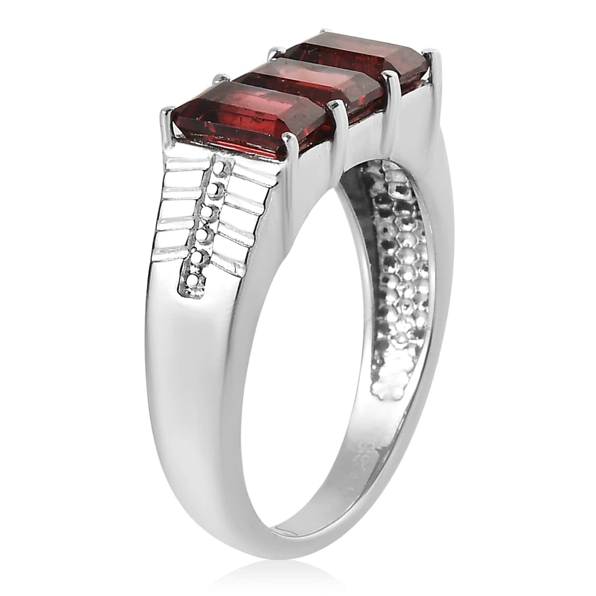 Mozambique Garnet 3 Stone Men's Ring in Stainless Steel (Size 10.0) 4.00 ctw image number 3