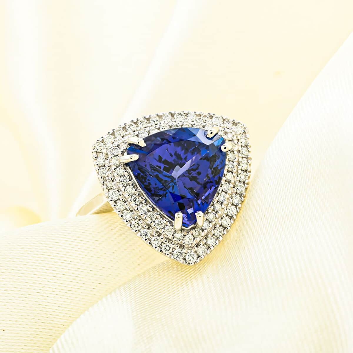 Certified & Appraised Rhapsody 950 Platinum AAAA Tanzanite, Diamond (E-F, VS) (0.37 cts) Ring (Size 10.0) (7.30 g) 4.00 ctw image number 1