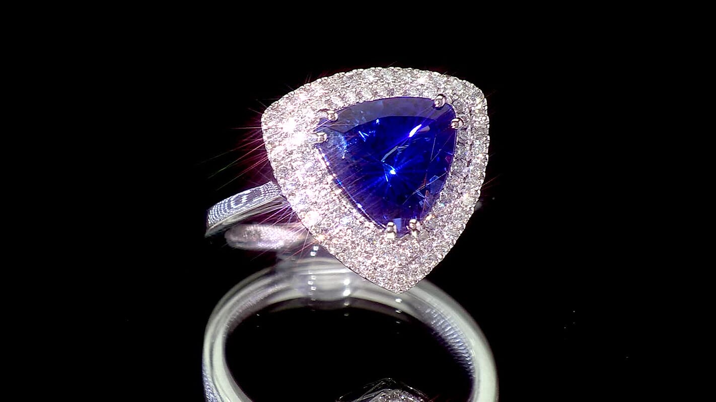 Certified & Appraised Rhapsody 950 Platinum AAAA Tanzanite, Diamond (E-F, VS) (0.37 cts) Ring (Size 10.0) (7.30 g) 4.00 ctw