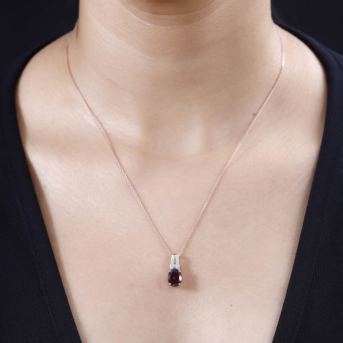 Luxoro 10K Rose Gold Premium Orissa Rhodolite Garnet and G-H I2 Diamond Pendant 2.30 ctw image number 2