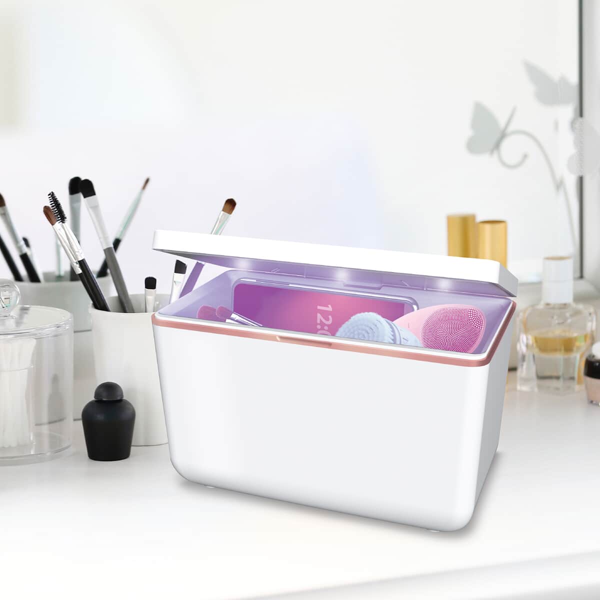 Lomi UV-C Light Self-Cleaning Makeup Box - White image number 1