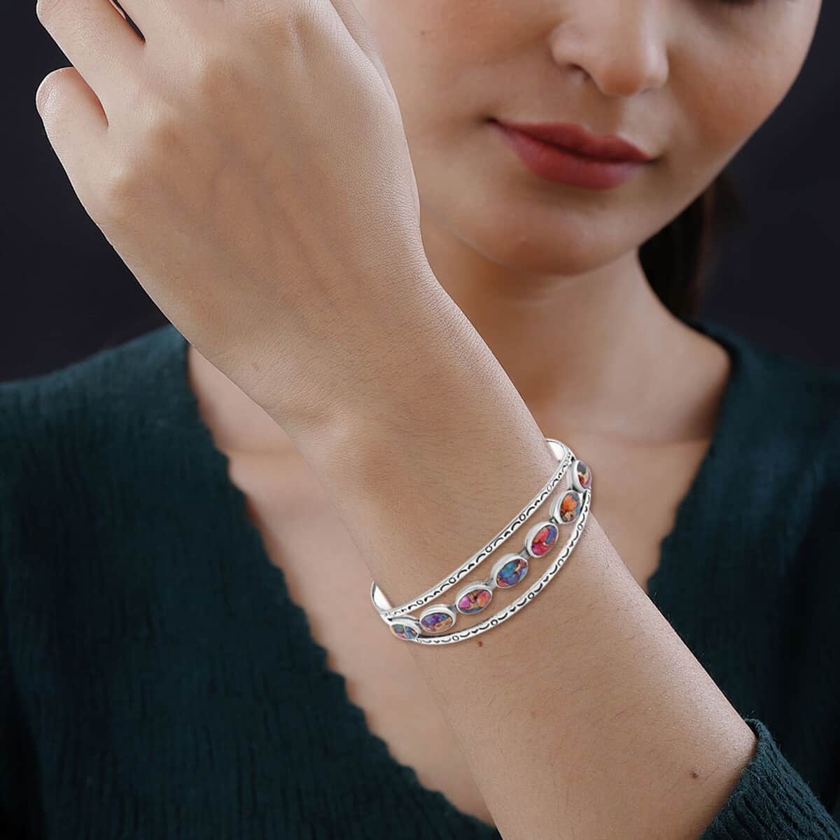 Santa Fe Style Multi Gemstones Cuff Bracelet in Sterling Silver (7.00 In) 15.00 ctw image number 2