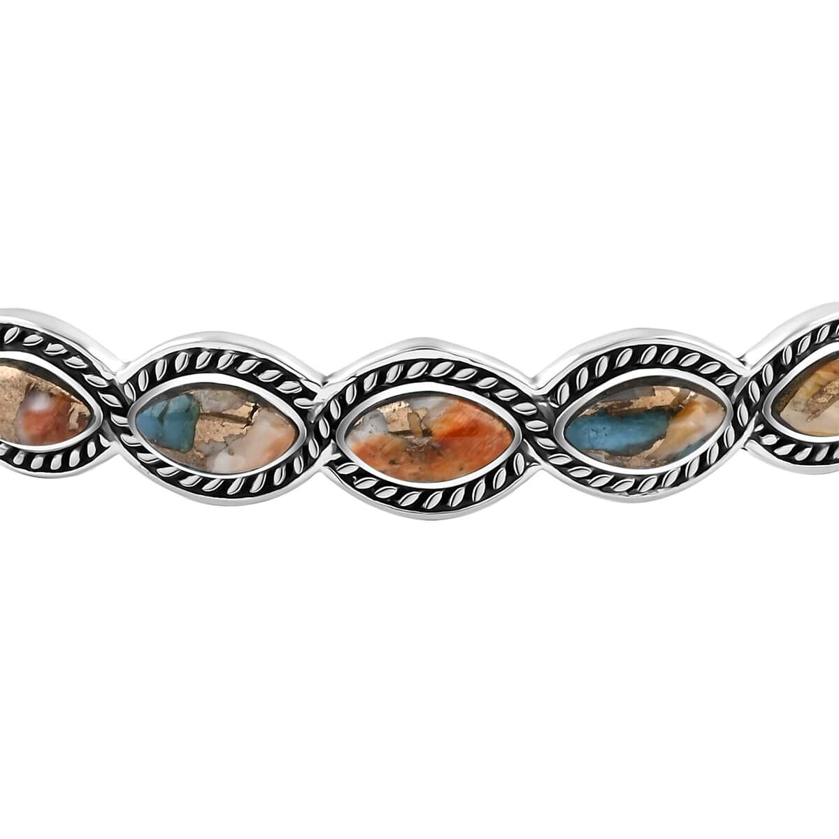 Santa Fe Style Spiny Turquoise Bracelet in Sterling Silver (6.50 In) 14.00 ctw image number 2