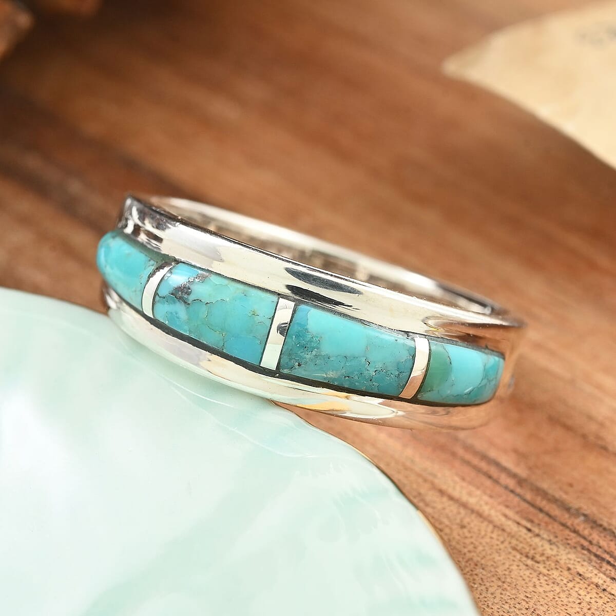 Santa Fe Style Kingman Turquoise Ring in Sterling Silver (Size 11.0) 1.00 ctw image number 1