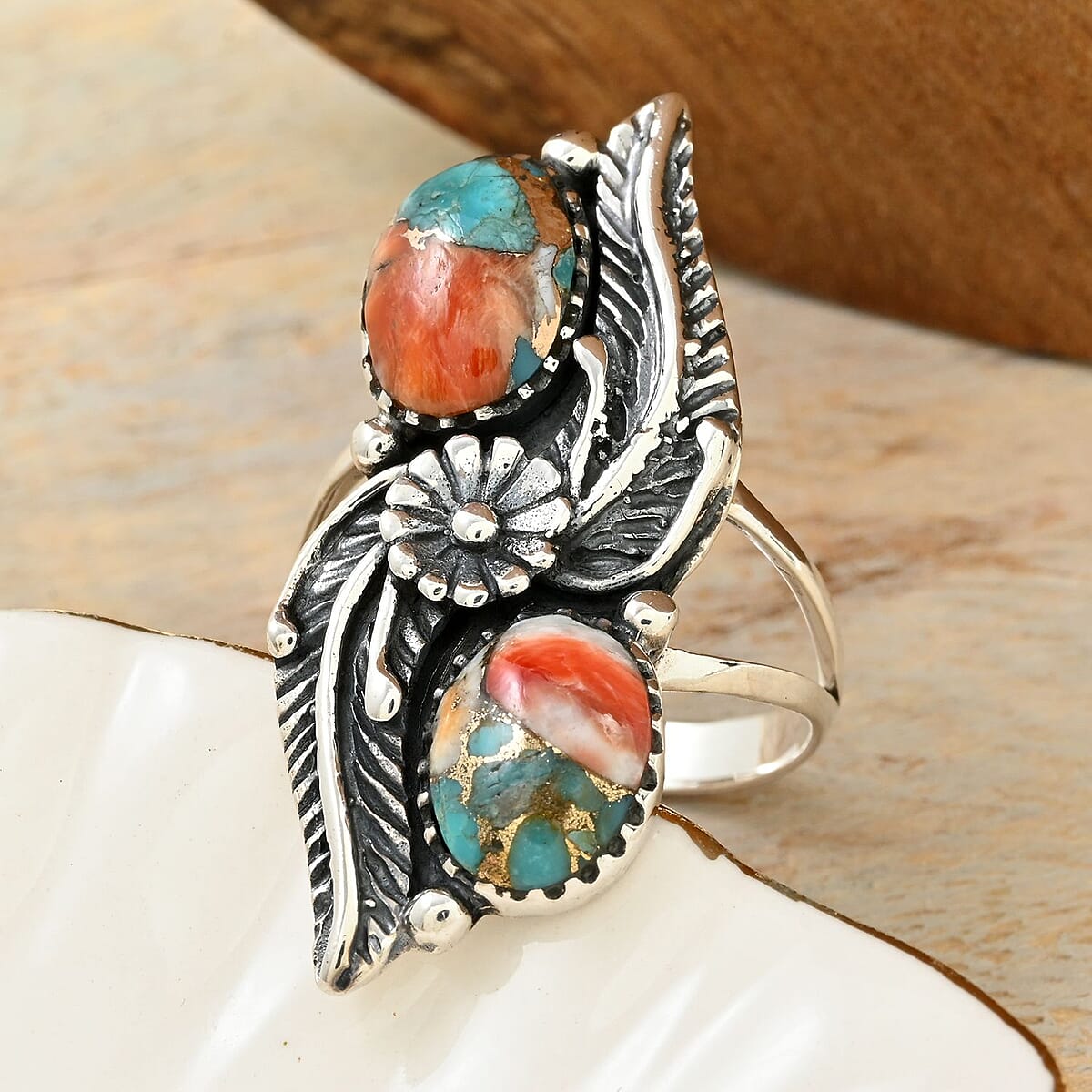 Santa Fe Style Spiny Turquoise Ring in Sterling Silver (Size 8.0) 2.50 ctw image number 1