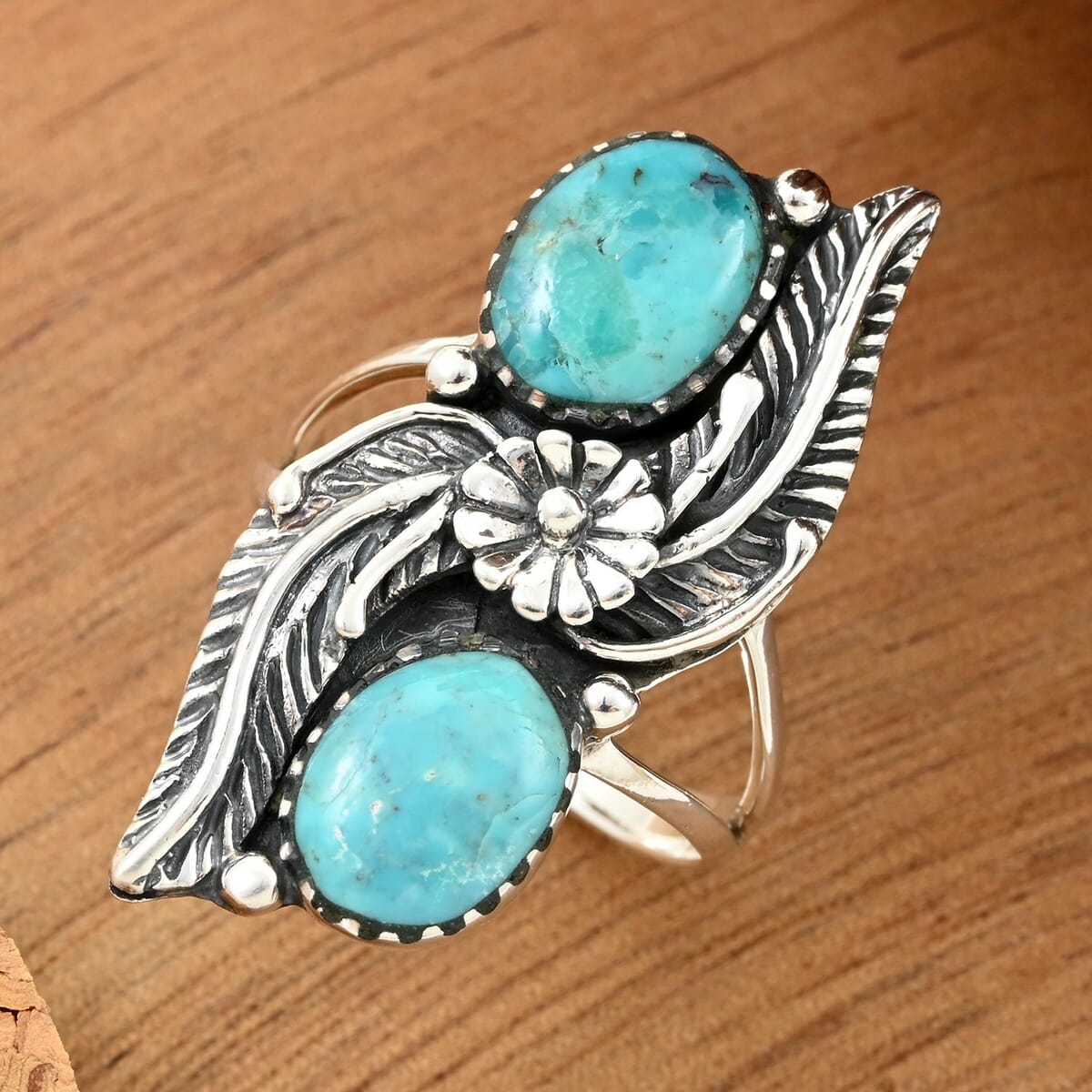 Santa Fe Style Kingman Turquoise Ring in Sterling Silver (Size 10.0) 2.50 ctw image number 1