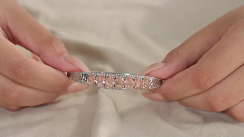Morganique Quartz Bangle Barcelet in Stainless Steel (6.50 In) 9.40 ctw