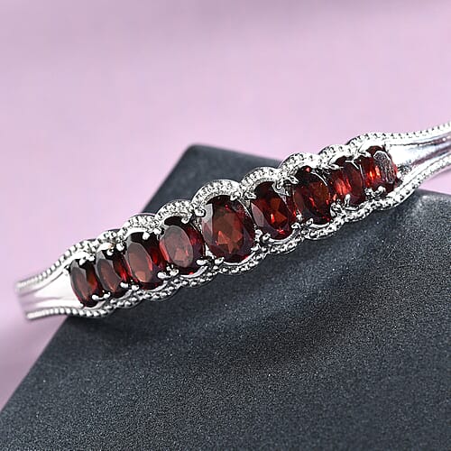 Mozambique Garnet / 7.25 inches - Product card gallery slide 2 (9431253778687)