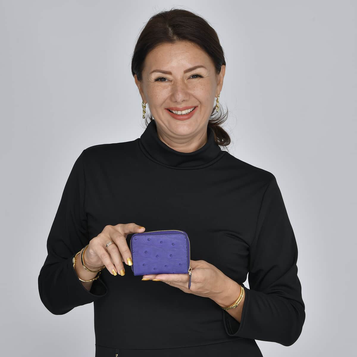 Grand Pelle, Purple Genuine Organic Ostrich Leather RFID Wallet image number 2