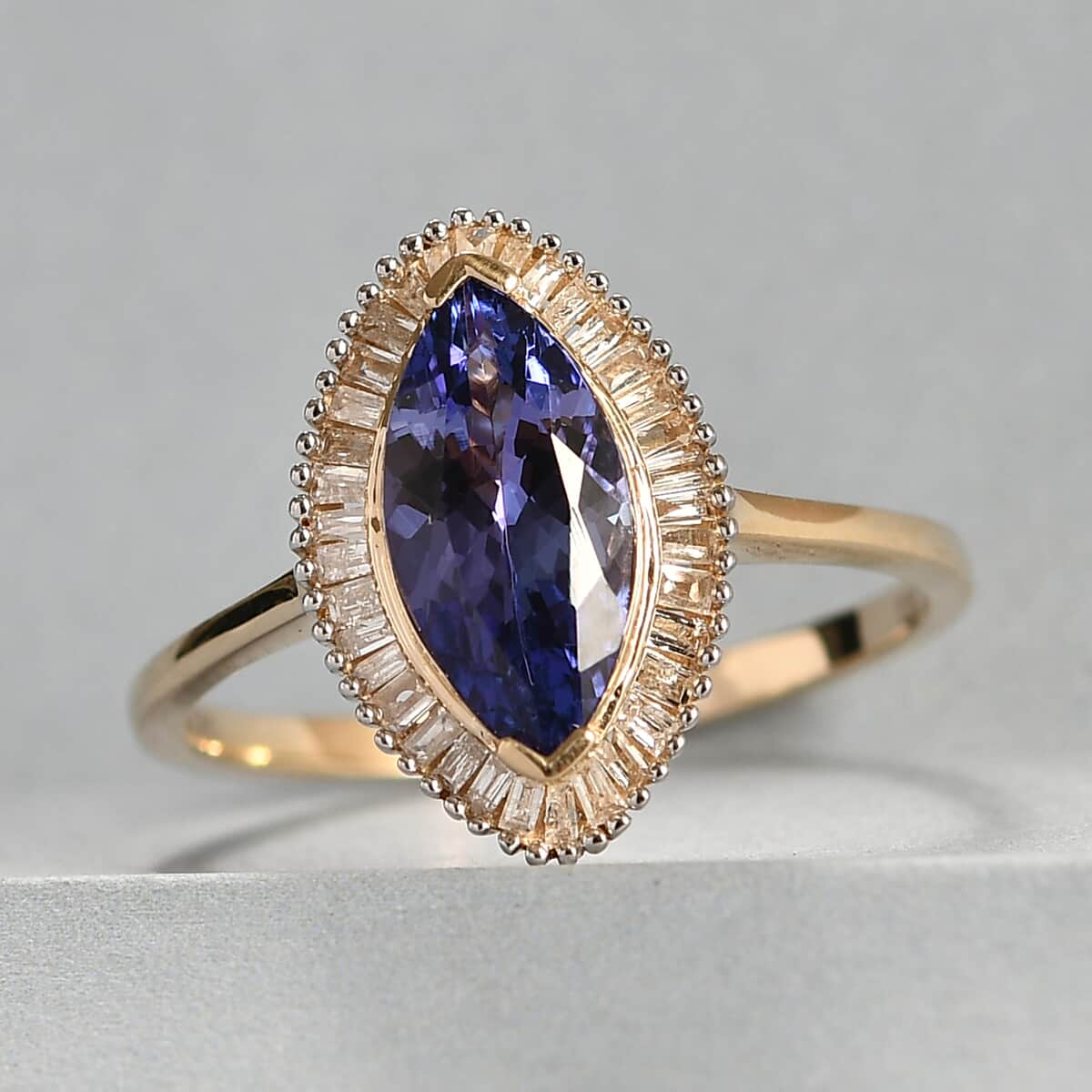LUXORO 10K Yellow Gold Tanzanite and Diamond G-H I3 Halo Ring (Size 9.0) 2.20 Grams 2.00 ctw image number 1