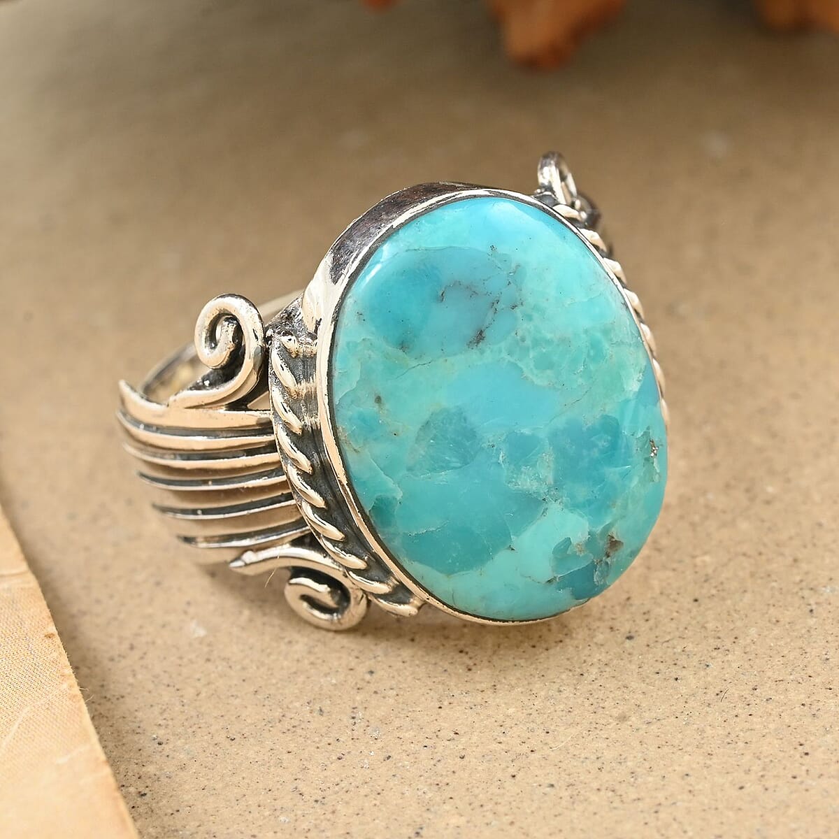 Santa Fe Style Kingman Turquoise 10.00 ctw Ring in Sterling Silver (Size 10.0) image number 1